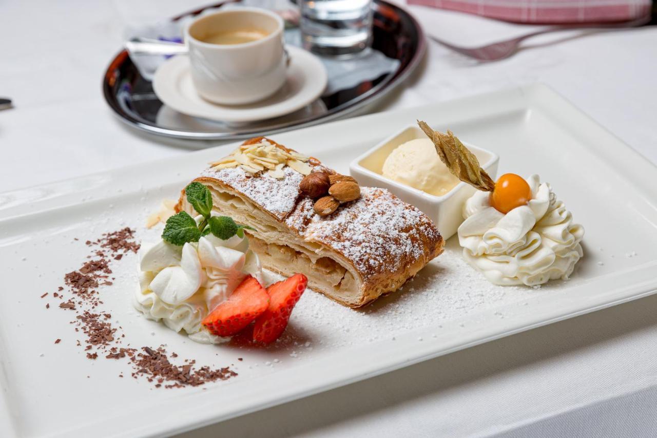 Restaurant Gaestehaus Wiesenheim Удернс Екстер'єр фото