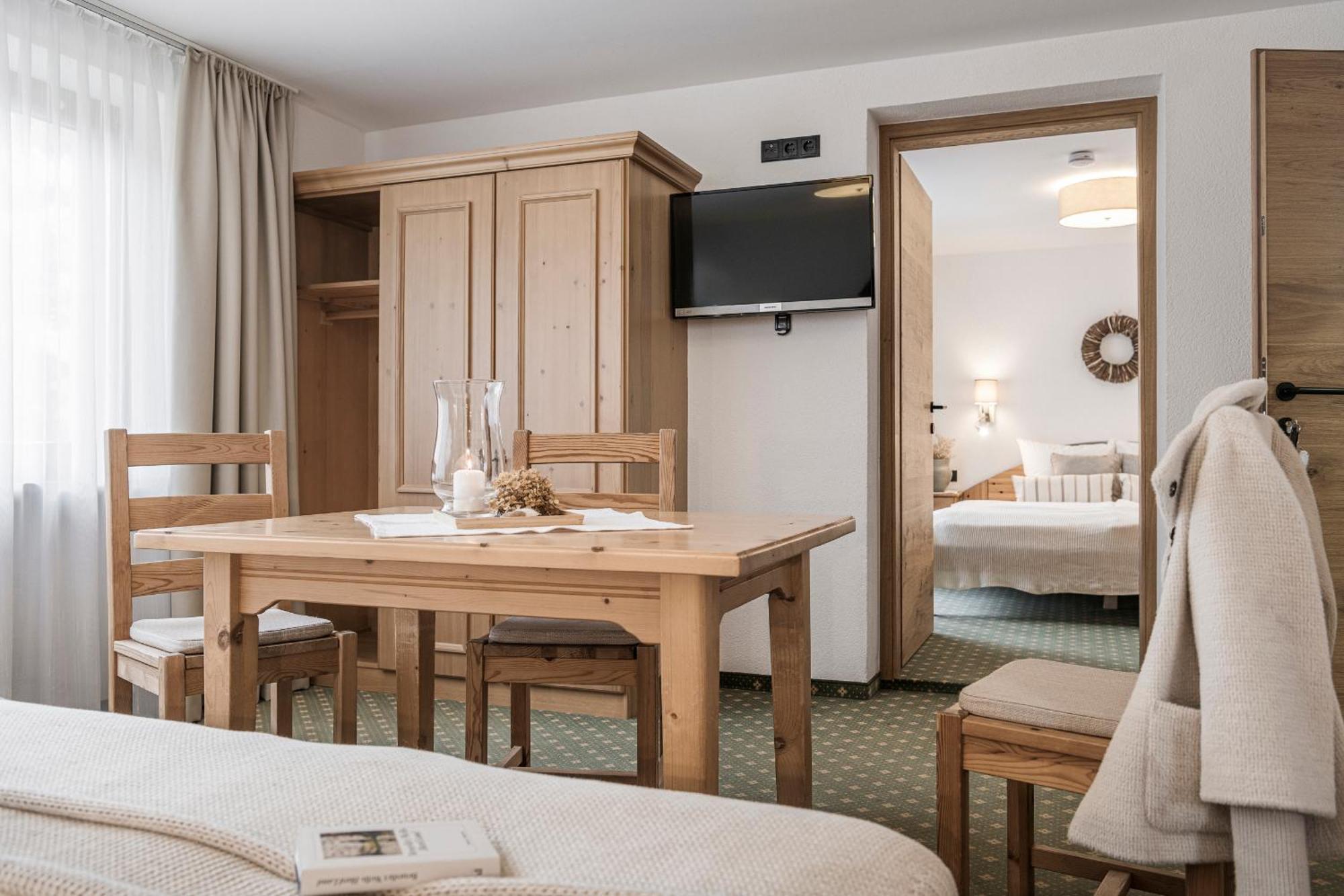 Restaurant Gaestehaus Wiesenheim Удернс Екстер'єр фото